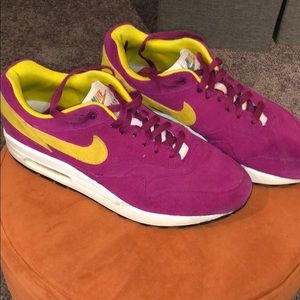 Air Max 1 Dynamic Berry